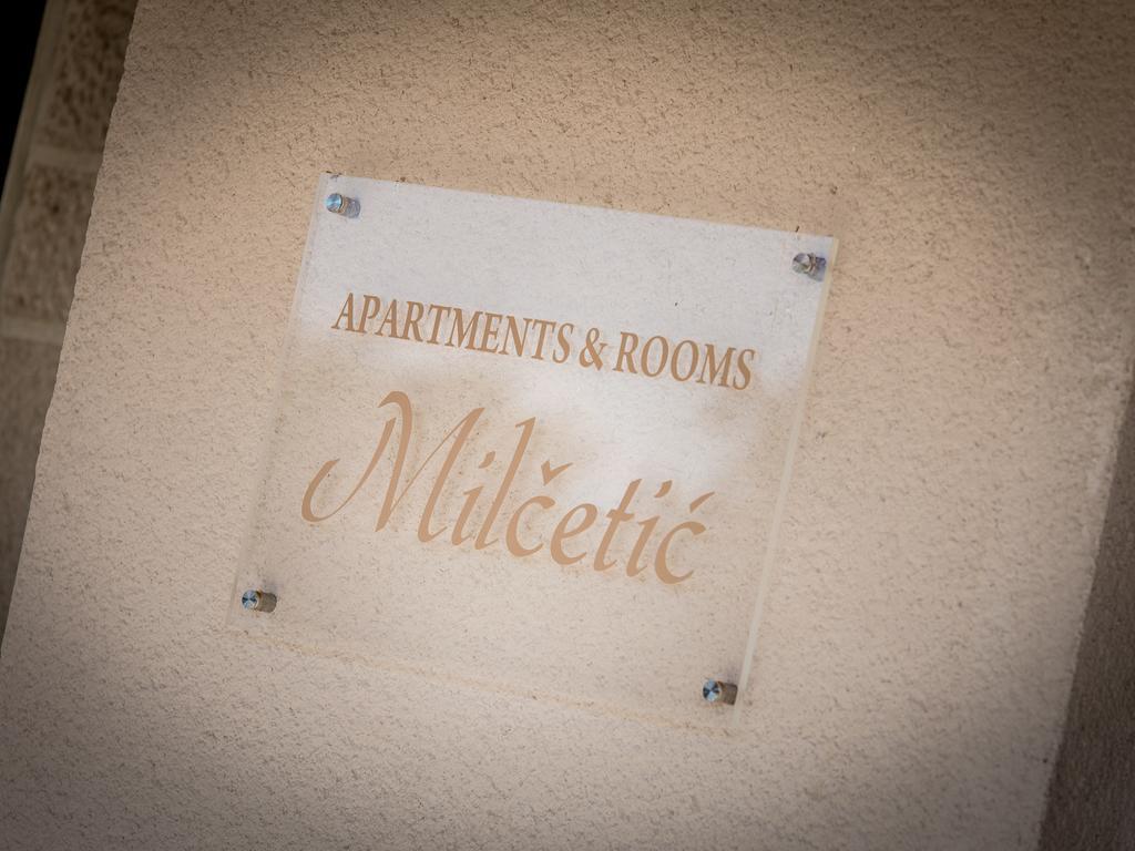 Apartments & Rooms Milcetic M Malinska Bagian luar foto
