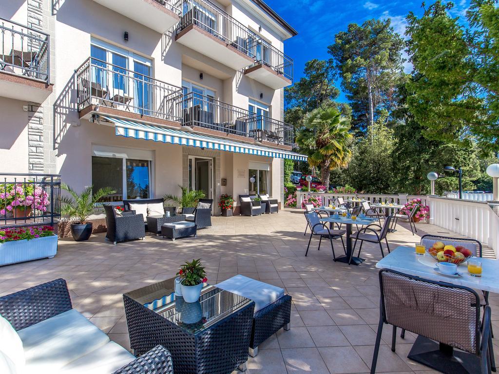 Apartments & Rooms Milcetic M Malinska Bagian luar foto