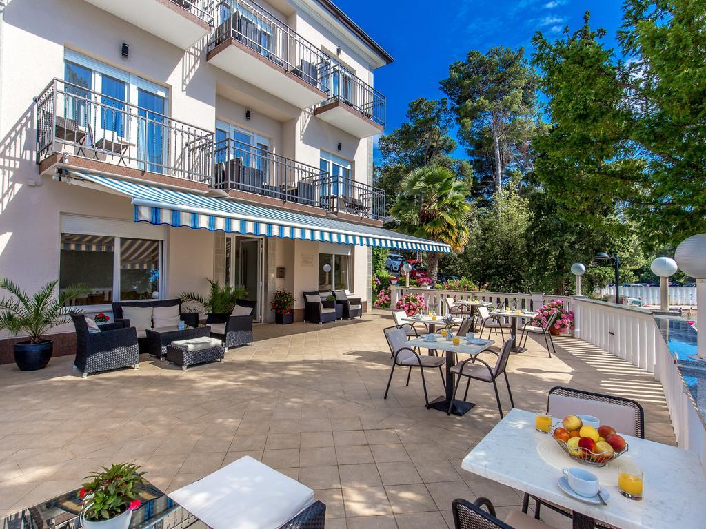 Apartments & Rooms Milcetic M Malinska Bagian luar foto